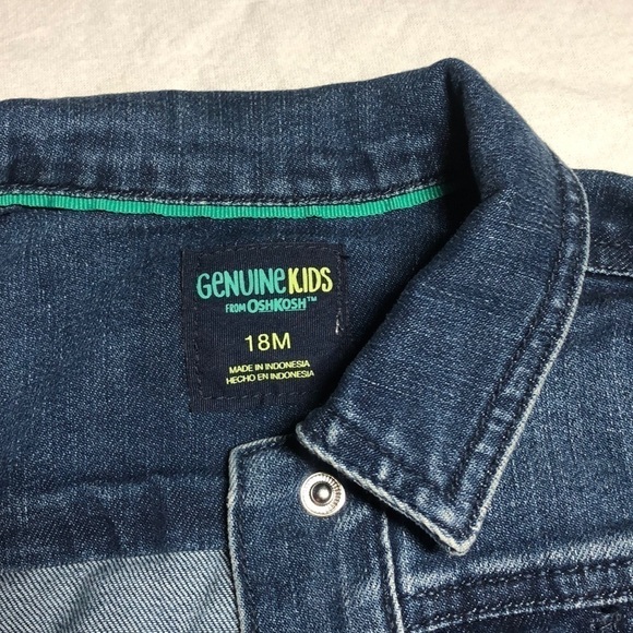 New Oshkosh Classic Denim Jacket Size 18 Months - Picture 3 of 5